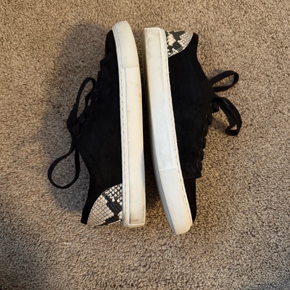 J. Crew Road Trip Faux-Suede Sneakers with Snake Trim AZ952 Size 8 Black Gray - Picture 7 of 9